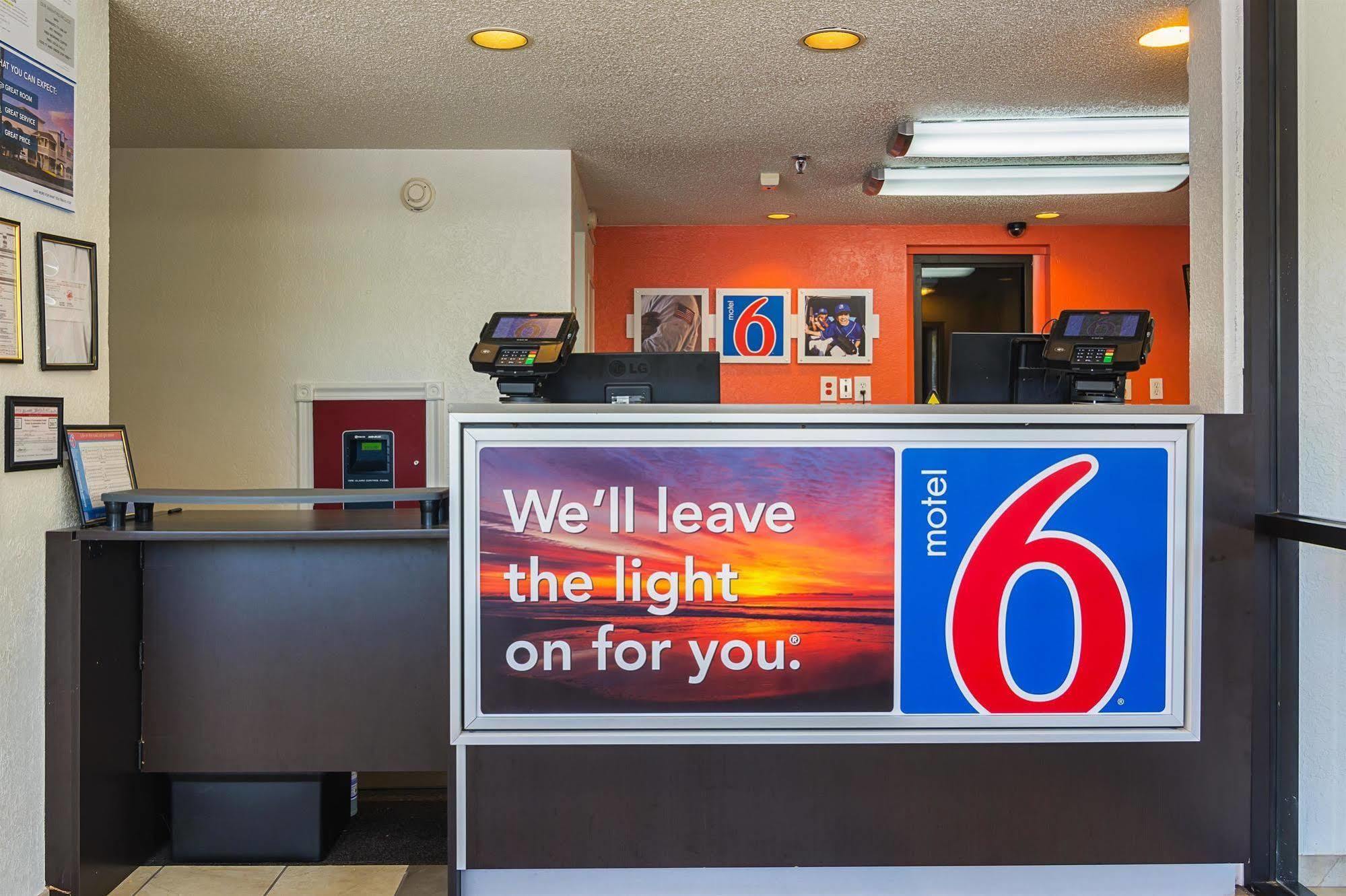 Motel 6-Tucker, Ga - Atlanta Northeast Exteriör bild